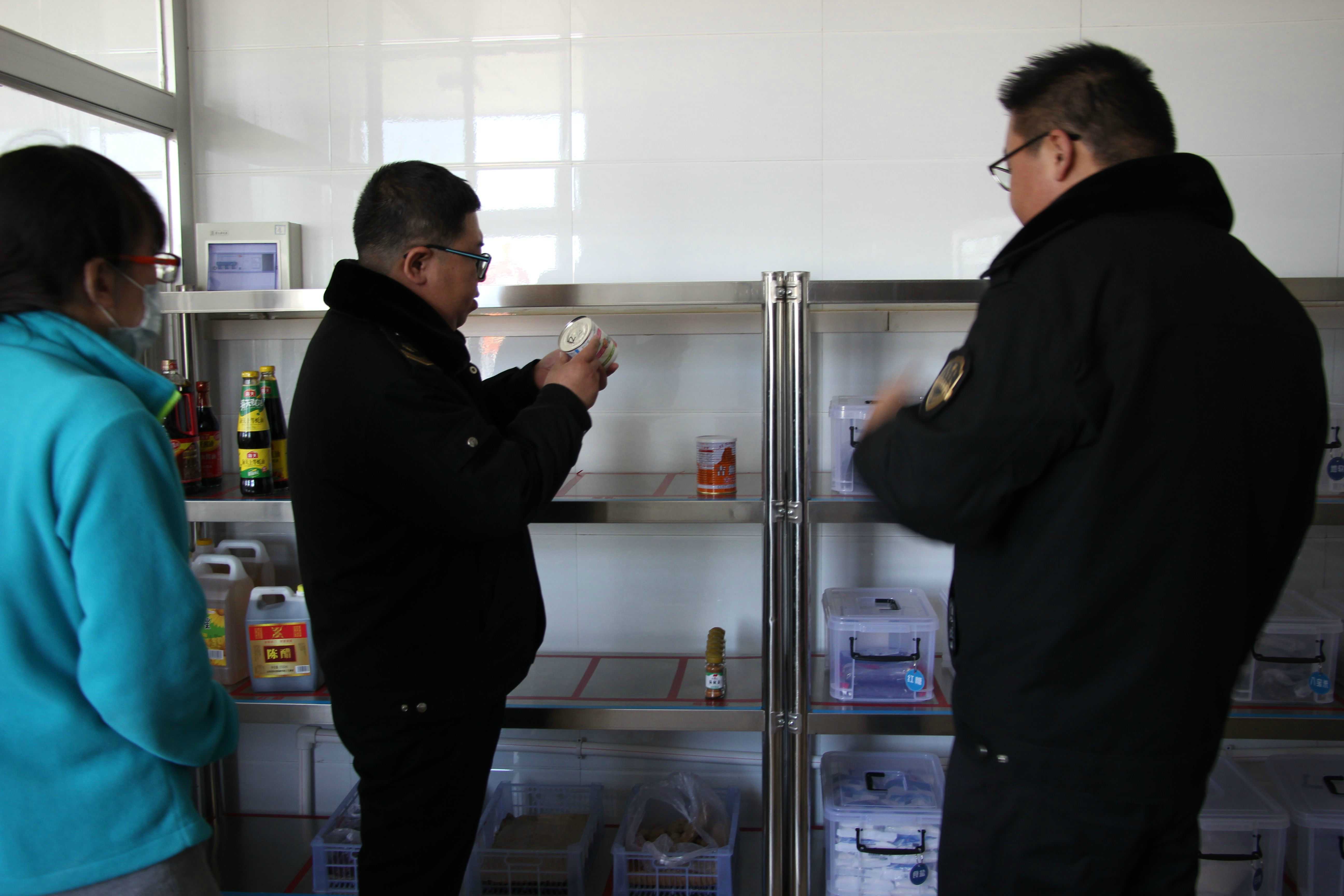 烏審旗市場(chǎng)監管局開(kāi)展食品添加劑專(zhuān)項檢查